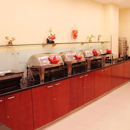 Hanting Express Kunming Stadium Branch エクステリア 写真